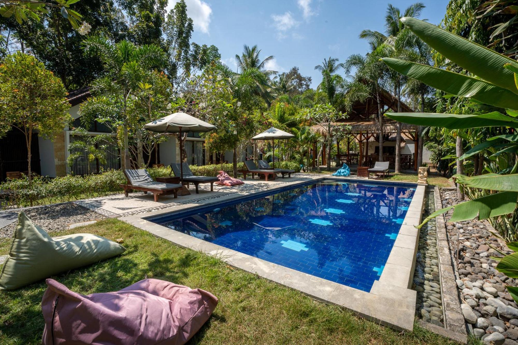 Racottage Mandalika Kuta  Exterior photo
